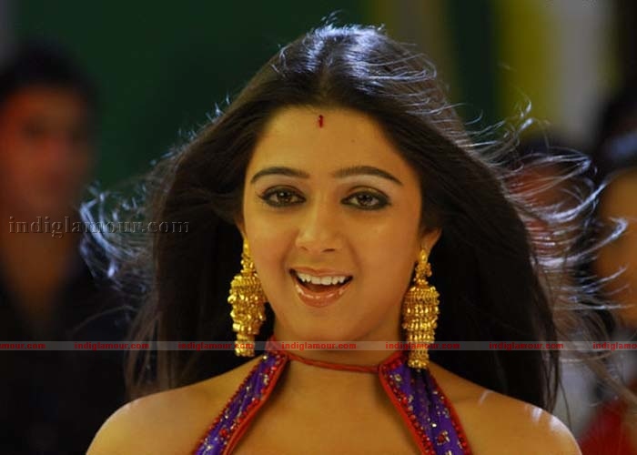 Charmi Photos Actress hd photo