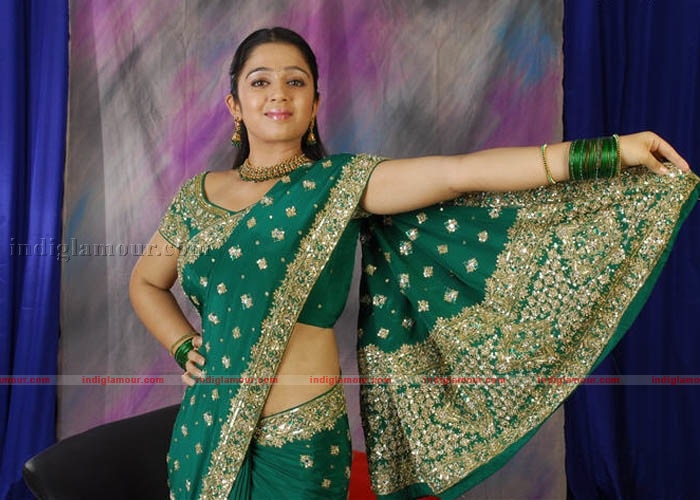 Charmi Photos Actress hd photo