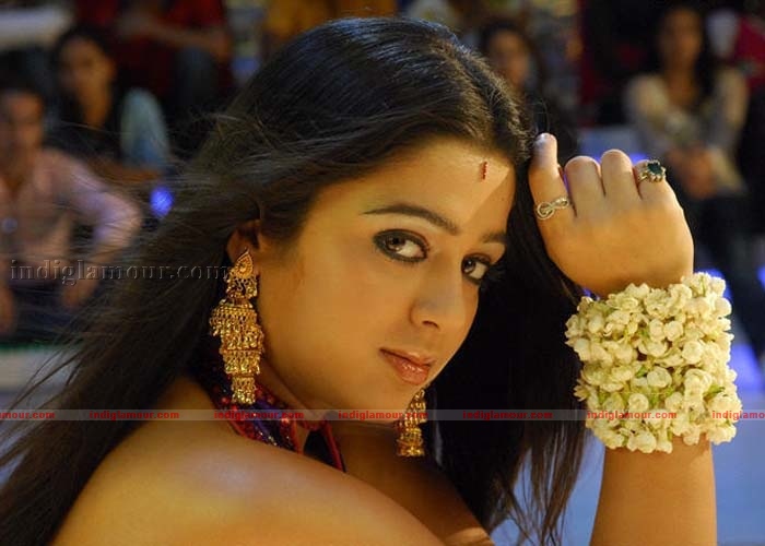 Charmi Photos Actress hd photo