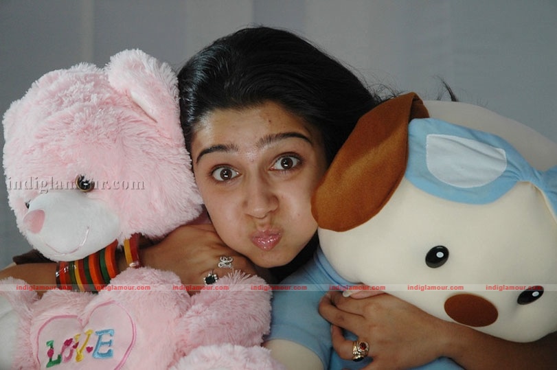 Charmi Photos Actress hd photo