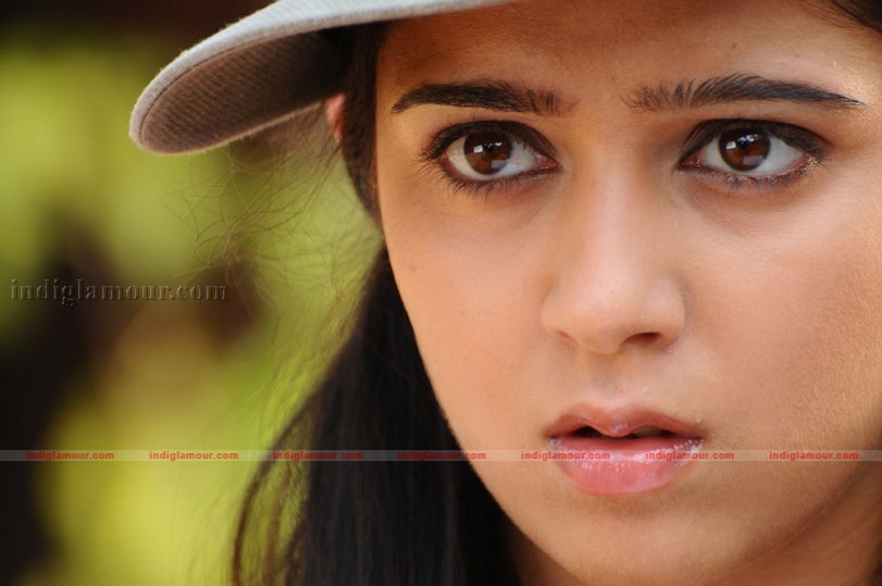Charmi Photos Actress hd photo