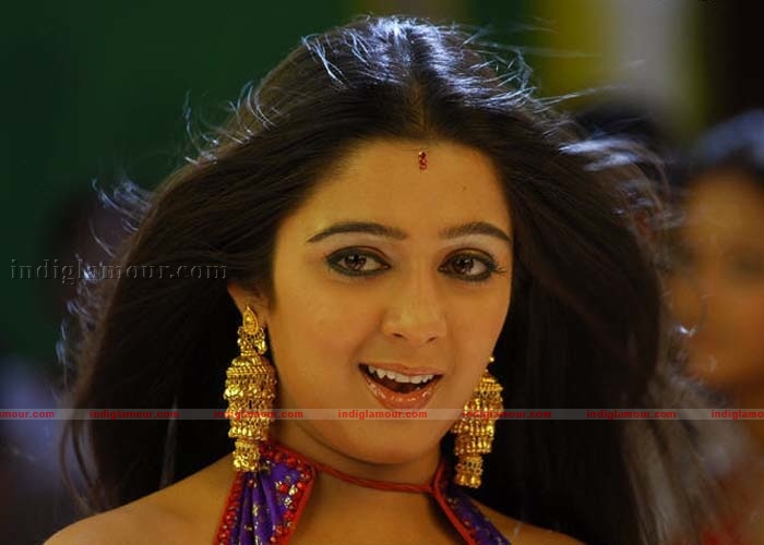 Charmi Photos Actress hd photo