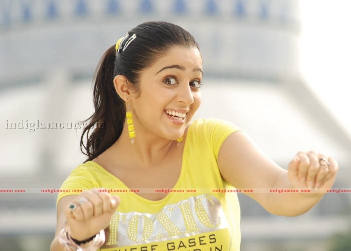 Charmi Photos Actress hd photo