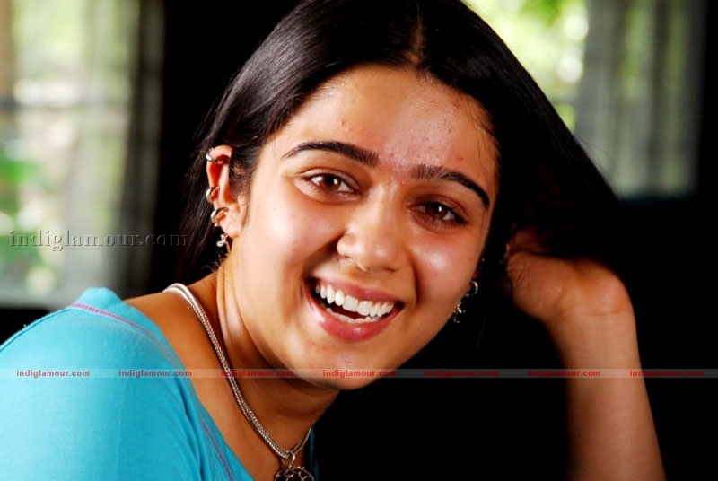 Charmi Photos Actress hd photo