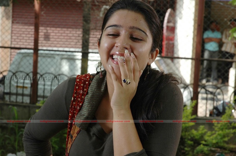 Charmi Photos Actress hd photo