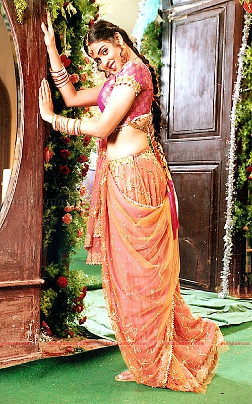 Genelia Actress hd photo