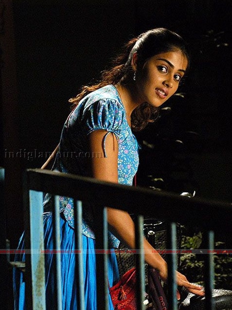 Genelia Actress hd photo