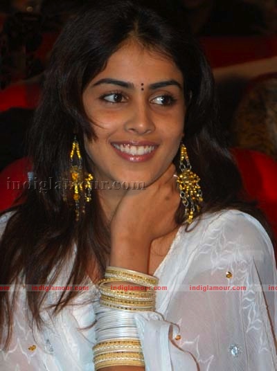 Genelia Actress hd photo