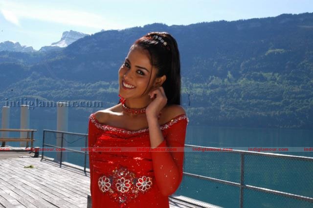 Genelia Actress hd photo
