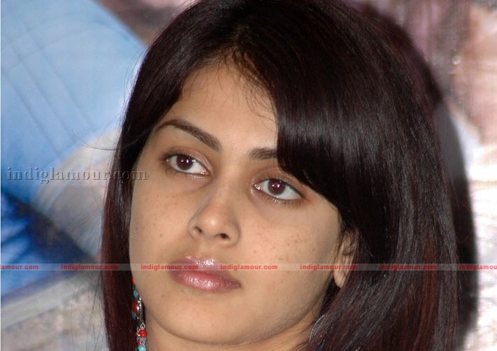 Genelia Actress hd photo