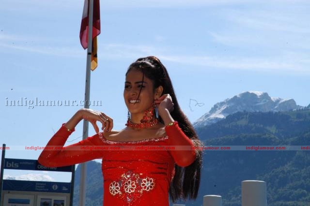 Genelia Actress hd photo