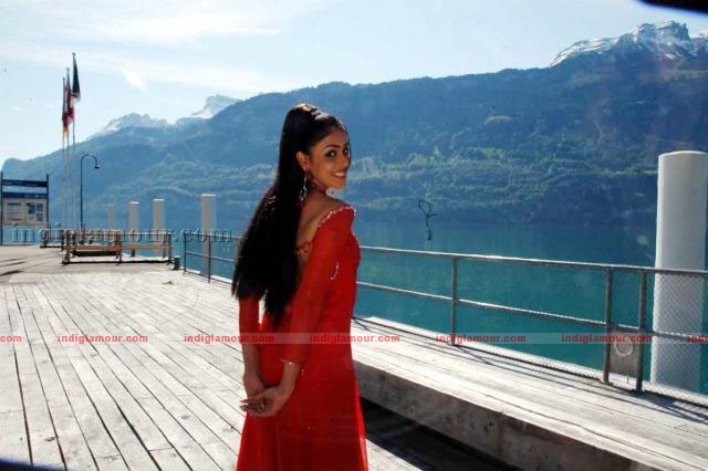 Genelia Actress hd photo