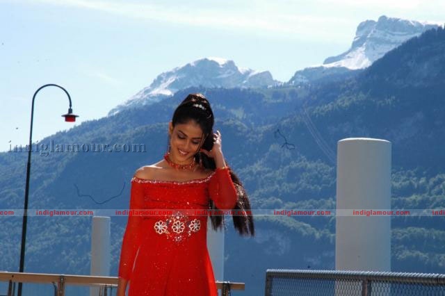 Genelia Actress hd photo