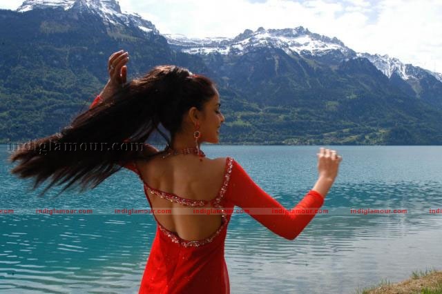Genelia Actress hd photo