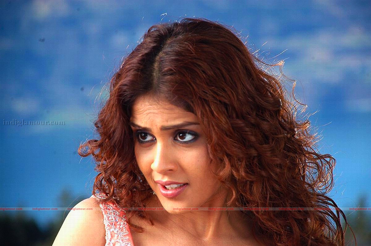Genelia Actress hd photo