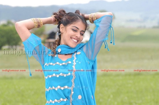 Genelia Actress hd photo