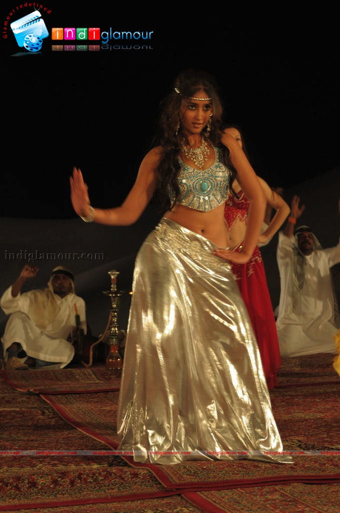 Ileana in Rechipo Actress hd photo