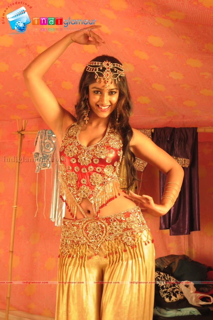 Ileana in Rechipo Actress hd photo