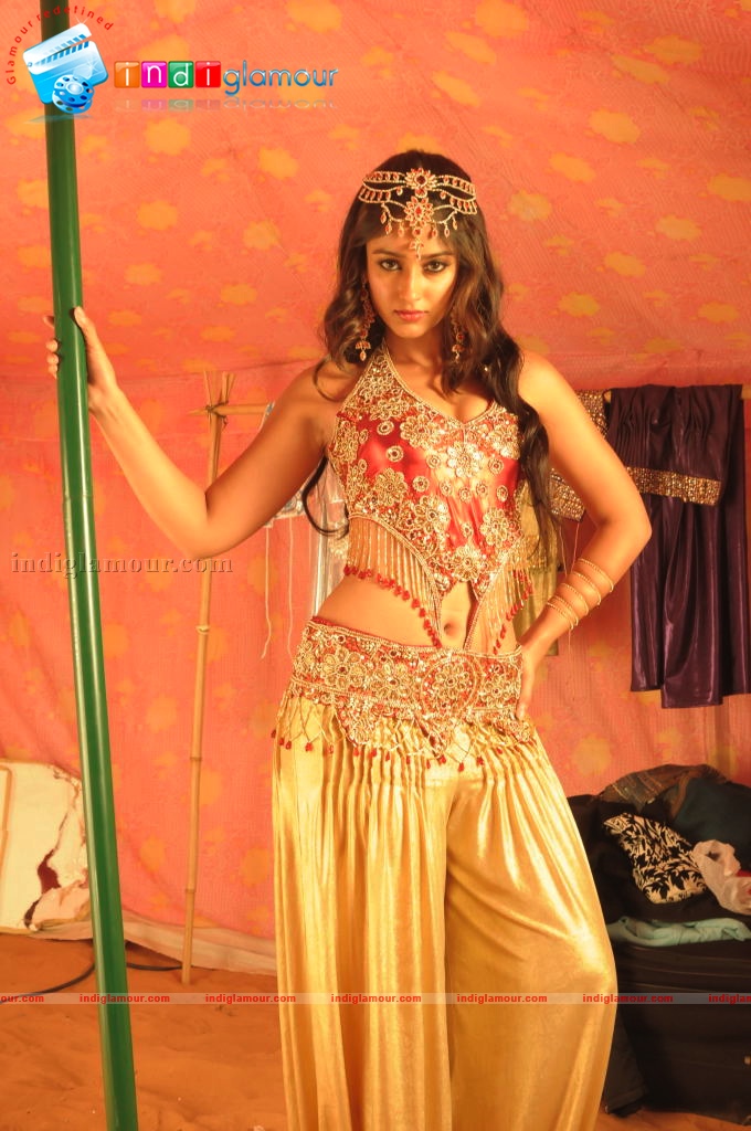Ileana in Rechipo Actress hd photo