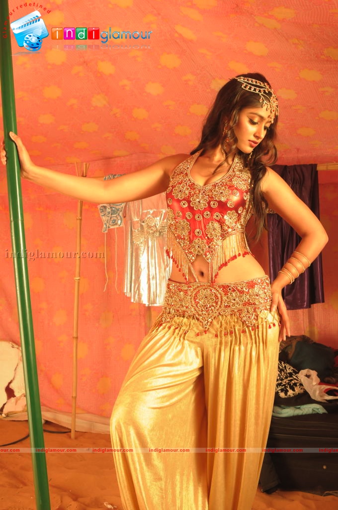 Ileana in Rechipo Actress hd photo
