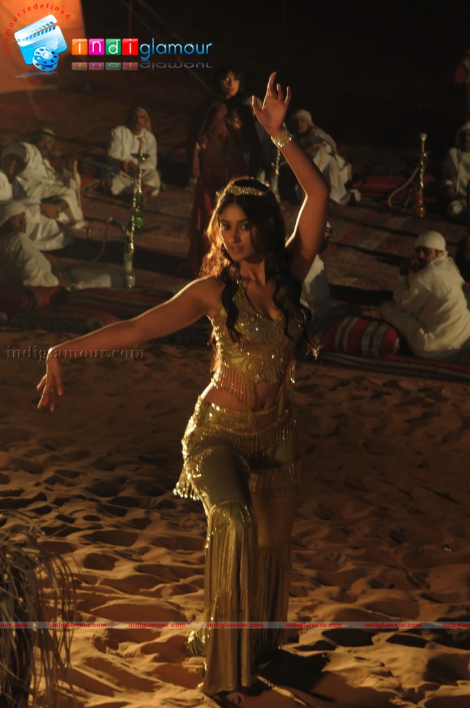 Ileana in Rechipo Actress hd photo