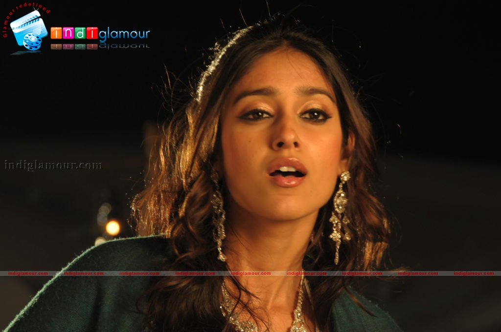Ileana in Rechipo Actress hd photo