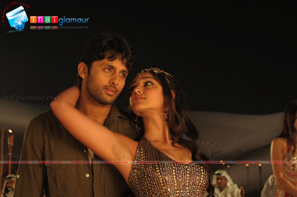 Ileana in Rechipo Actress hd photo