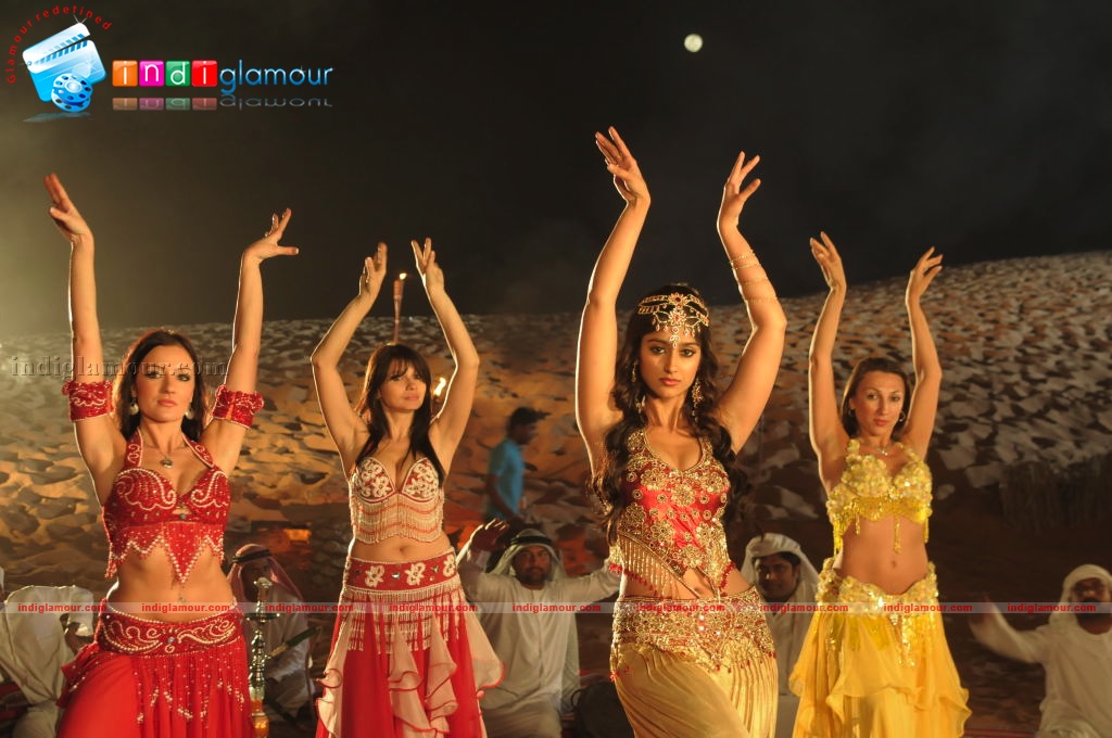 Ileana in Rechipo Actress hd photo