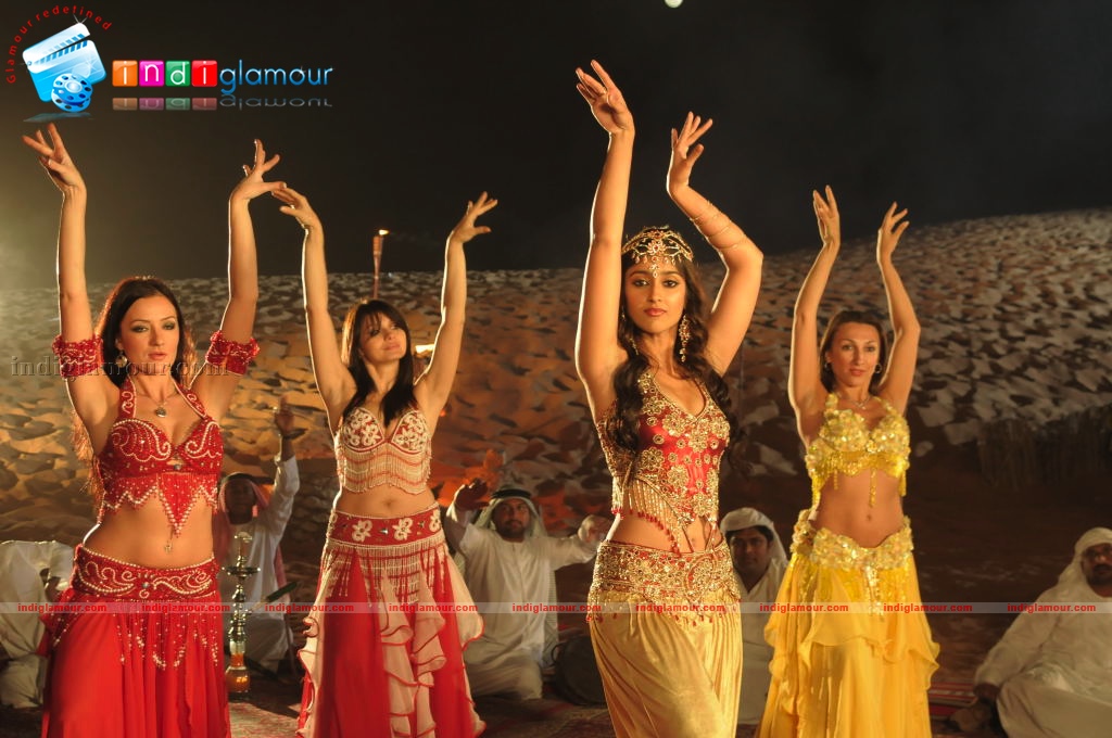 Ileana in Rechipo Actress hd photo