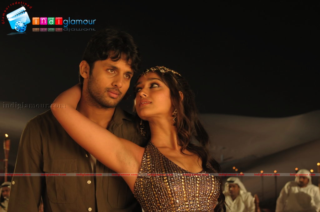 Ileana in Rechipo Actress hd photo