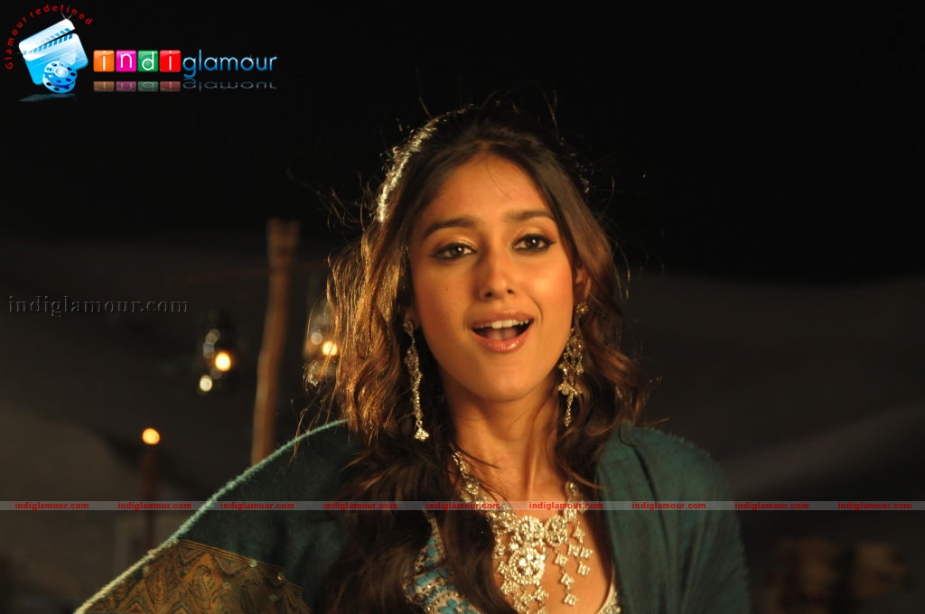 Ileana in Rechipo Actress hd photo