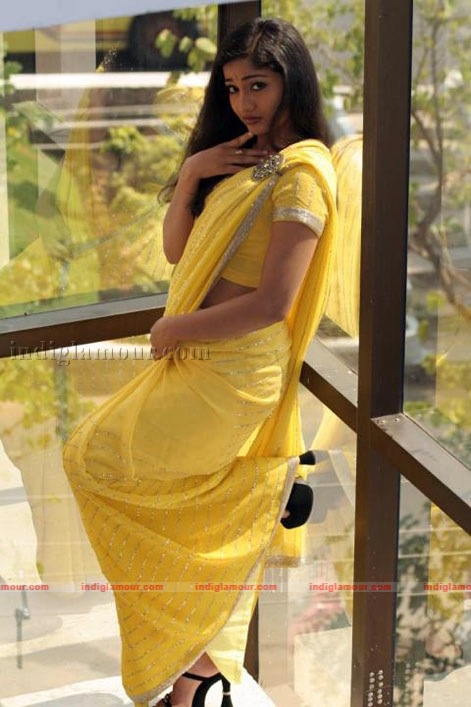 Madhavi Latha Actress hd photo