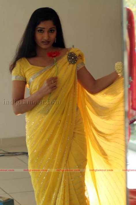 Madhavi Latha Actress hd photo
