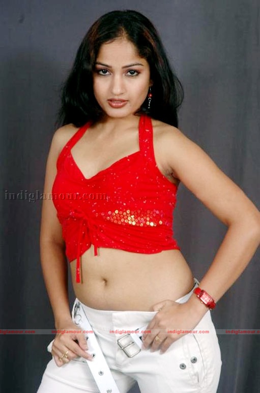 Madhavi Latha Actress hd photo