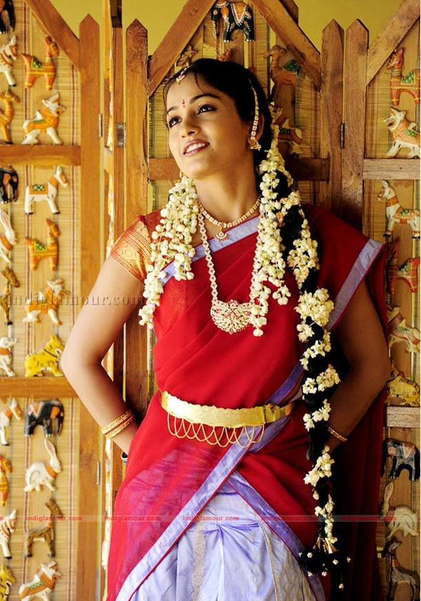 Madhavi Latha Actress hd photo