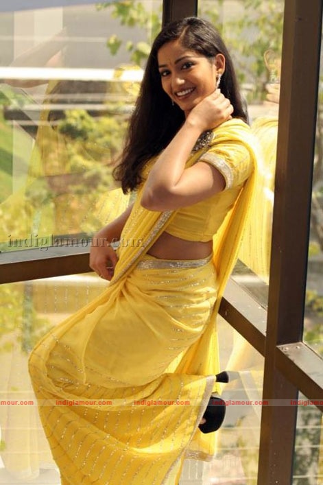 Madhavi Latha Actress hd photo