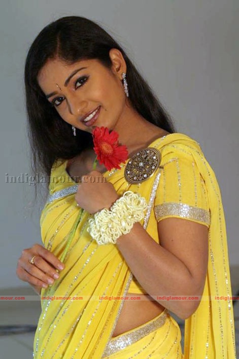 Madhavi Latha Actress hd photo