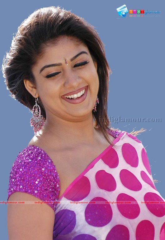 Nayantara in Pink Saree Actress hd photo