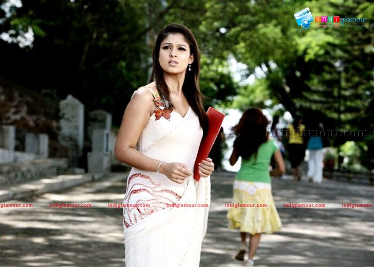 Nayantara in White Actress hd photo