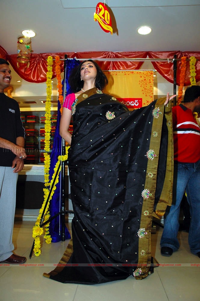 Parvathi Melton Photos Actress hd photo