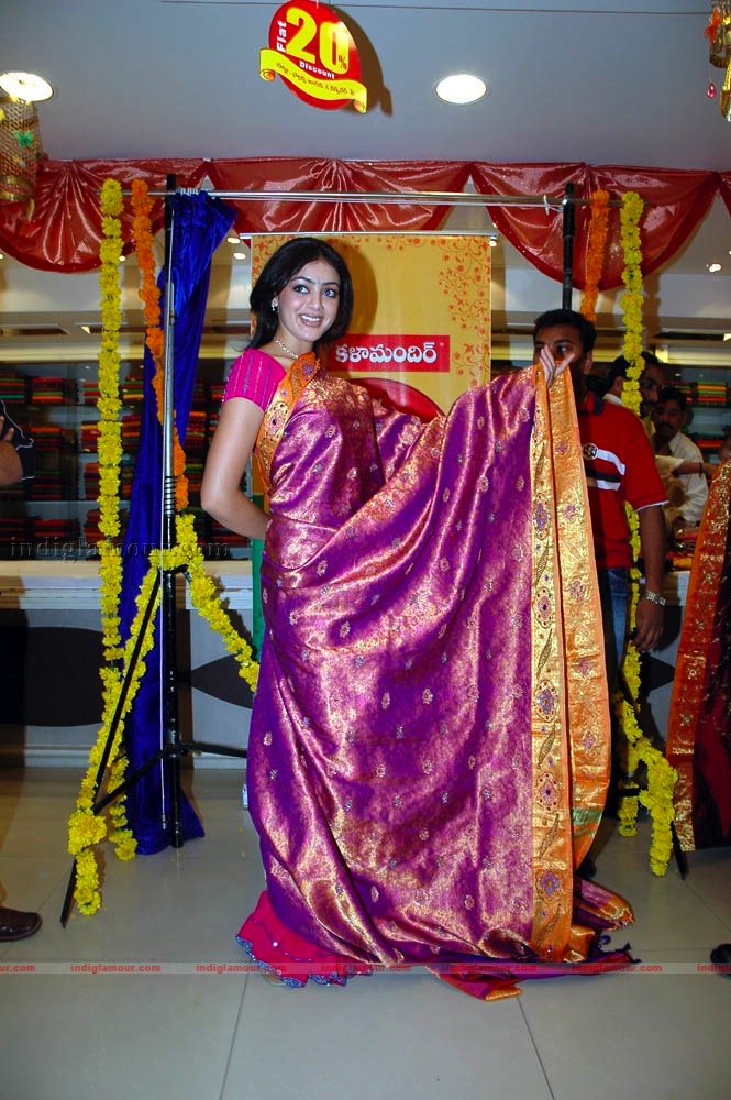 Parvathi Melton Photos Actress hd photo