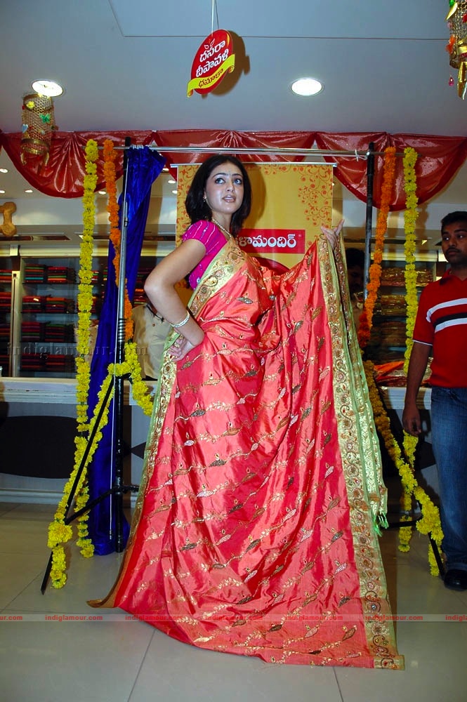 Parvathi Melton Photos Actress hd photo