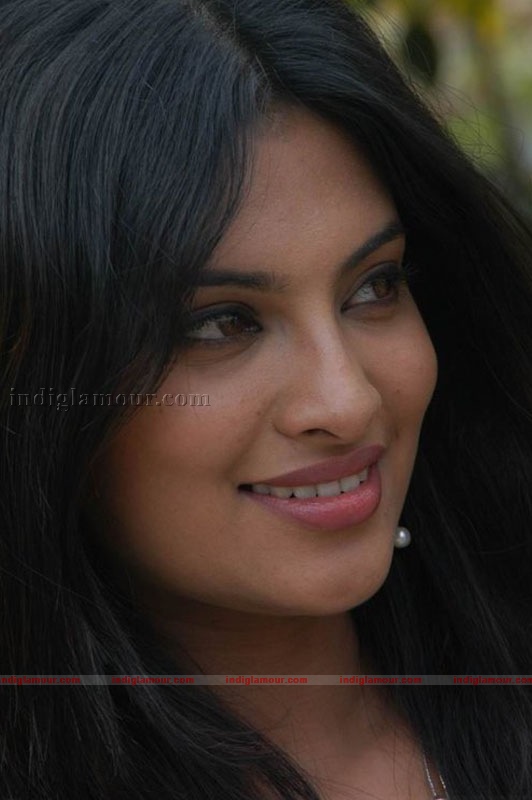 Sayali Bhagat Photos Actress hd photo