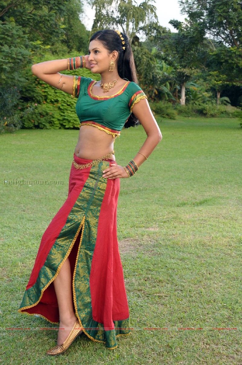 Sayali Bhagat Photos Actress hd photo