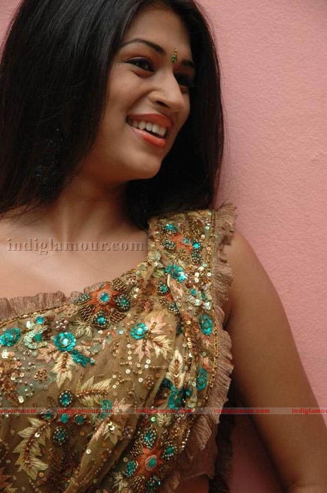 Shraddha Das Actress hd photo