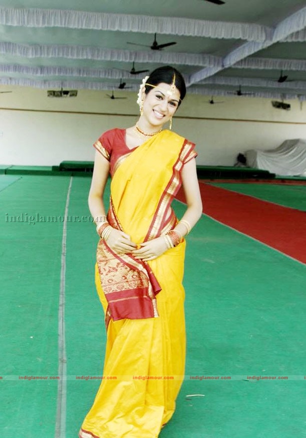 Shraddha Das Actress hd photo