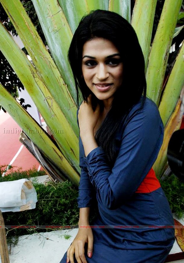 Shraddha Das Actress hd photo