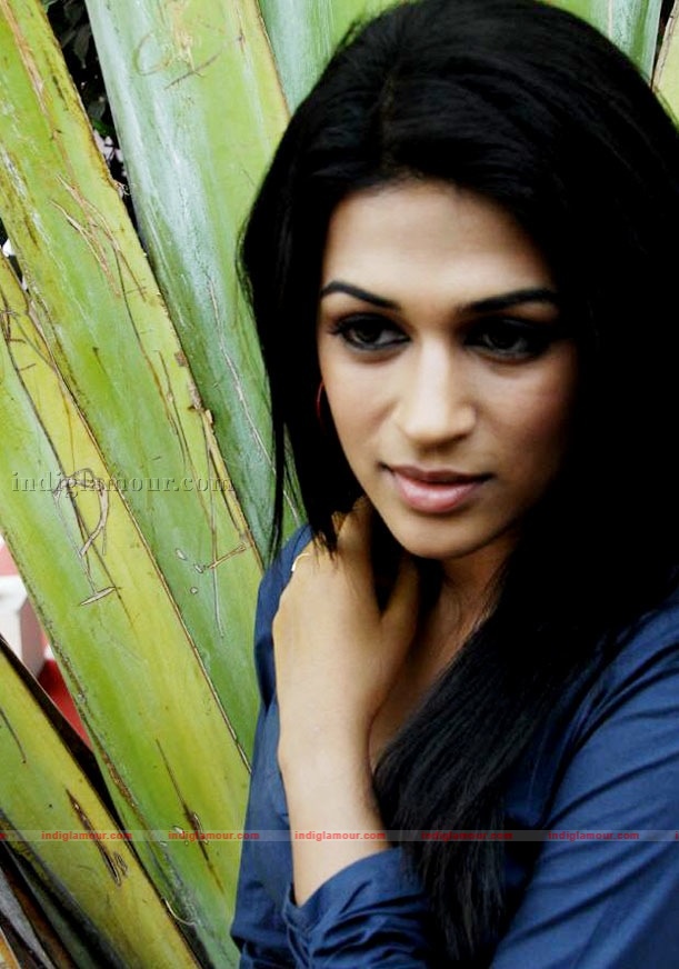 Shraddha Das Actress hd photo