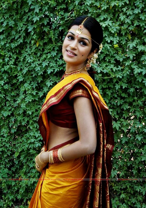 Shraddha Das Actress hd photo