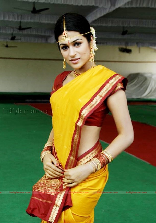 Shraddha Das Actress hd photo